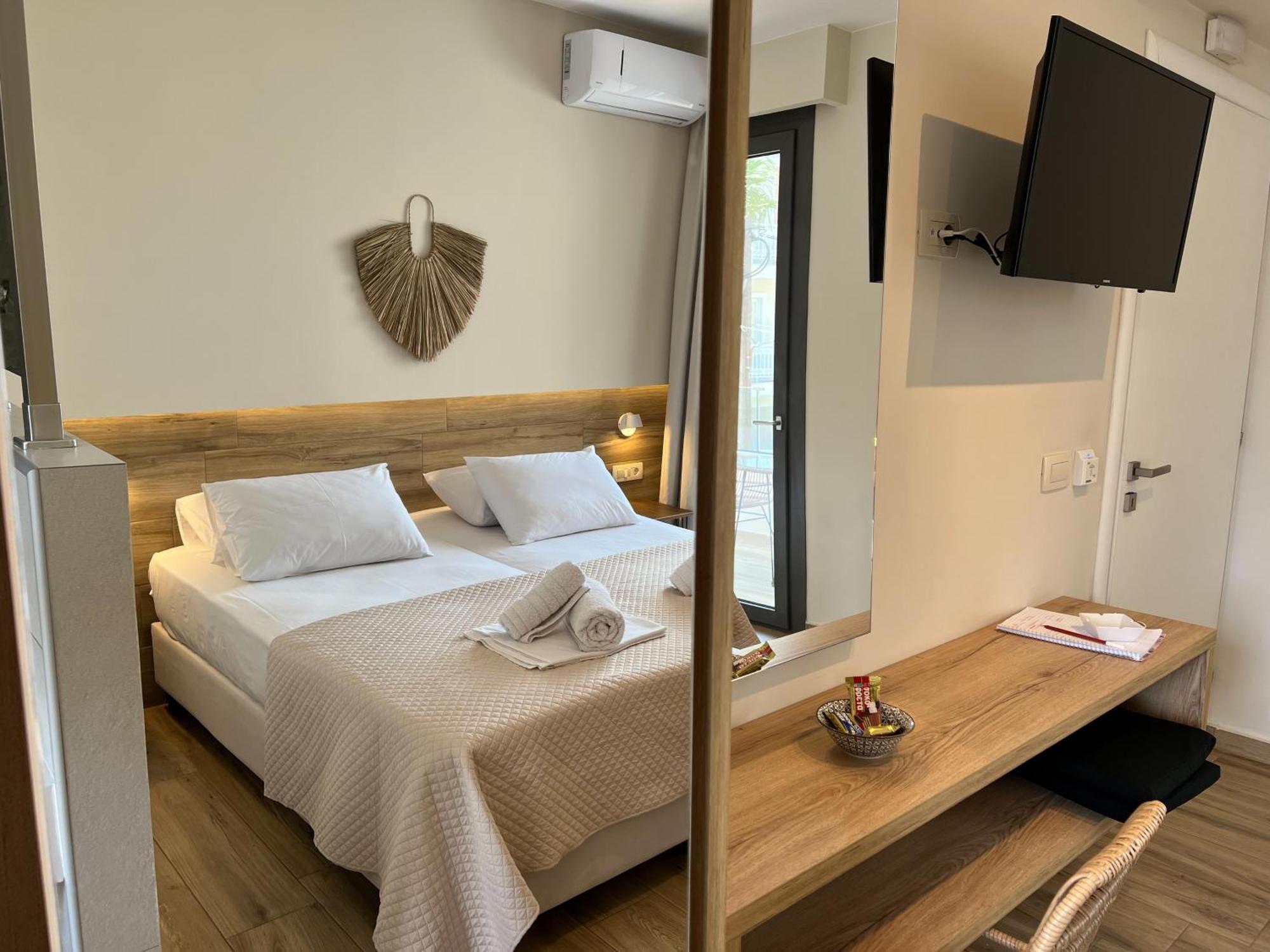 Roula Kotsonis Superior Apartment Аргаси Экстерьер фото