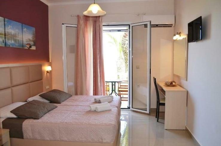 Roula Kotsonis Superior Apartment Аргаси Экстерьер фото
